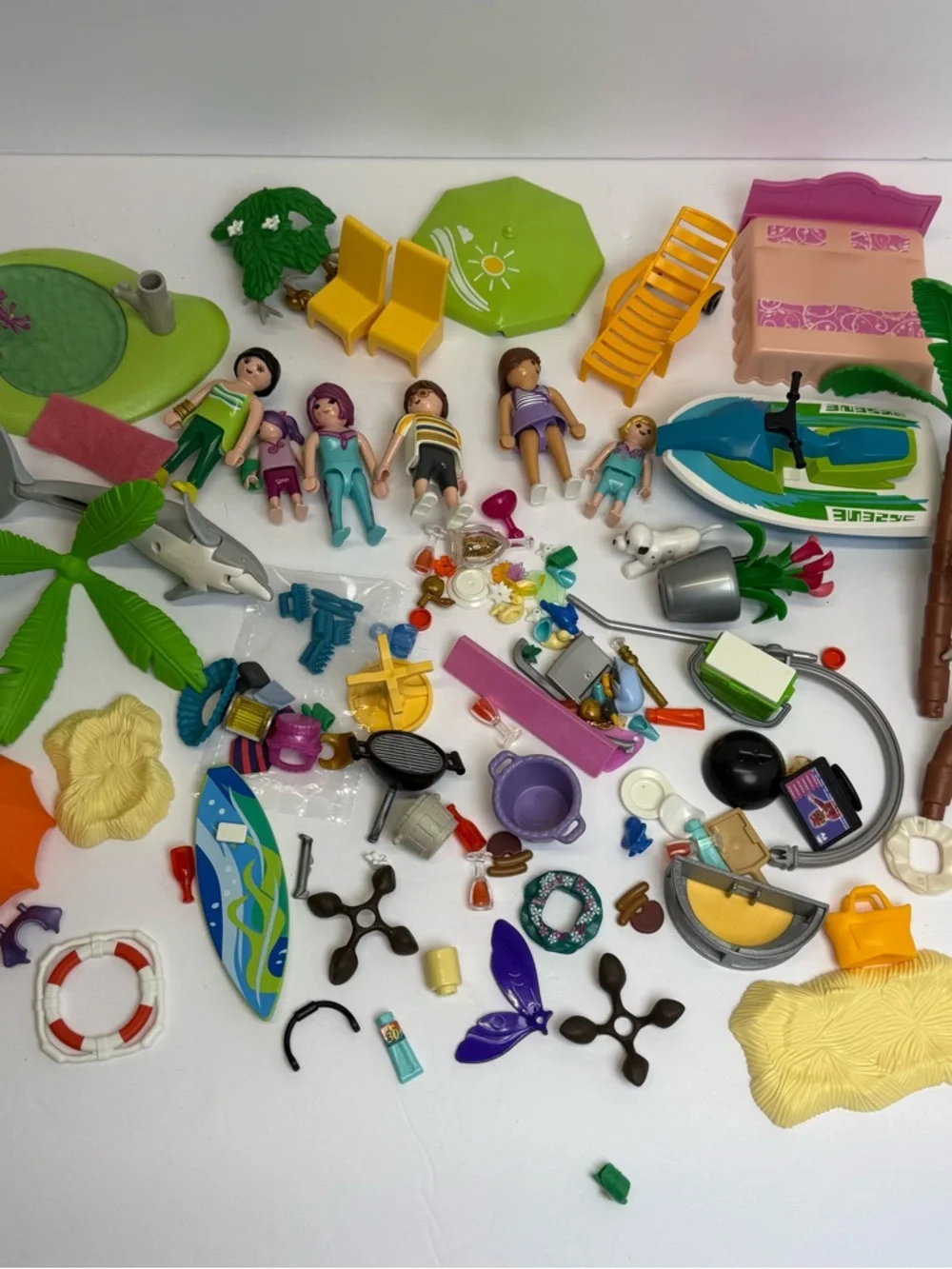 Playmobil City Life Parts Beach House Doll House 5636 Box Lot INCOMPLETE READ